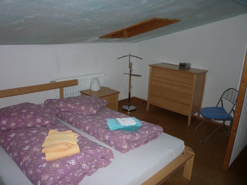 Pension Casa Selva Trin Rum bild