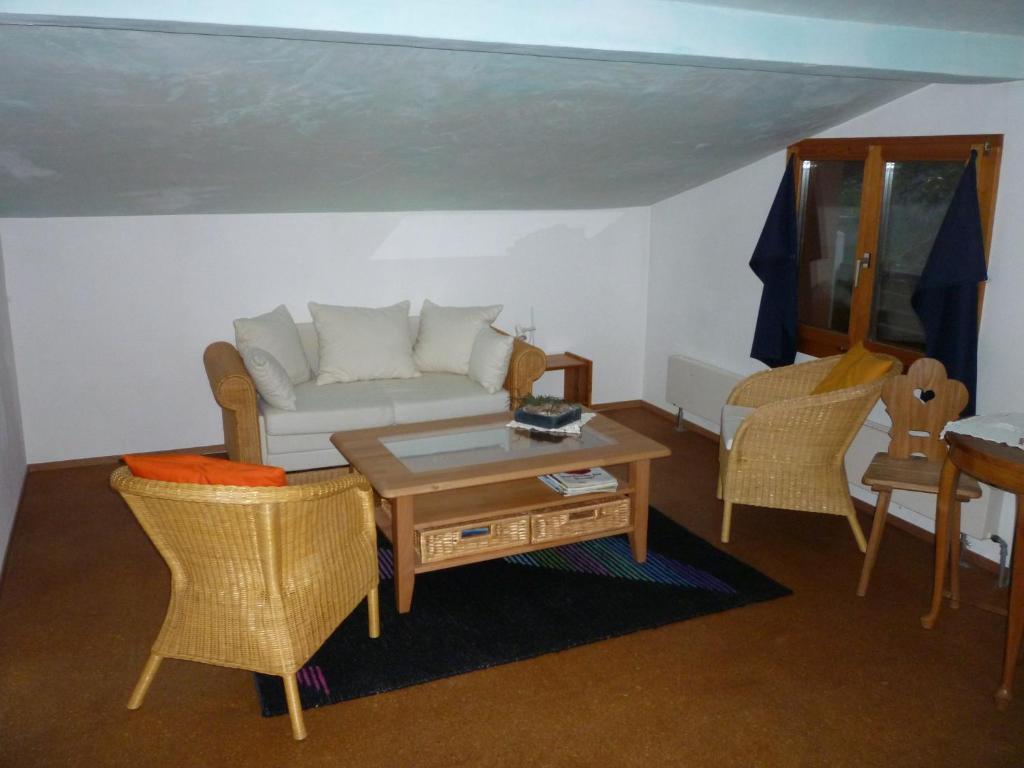 Pension Casa Selva Trin Rum bild