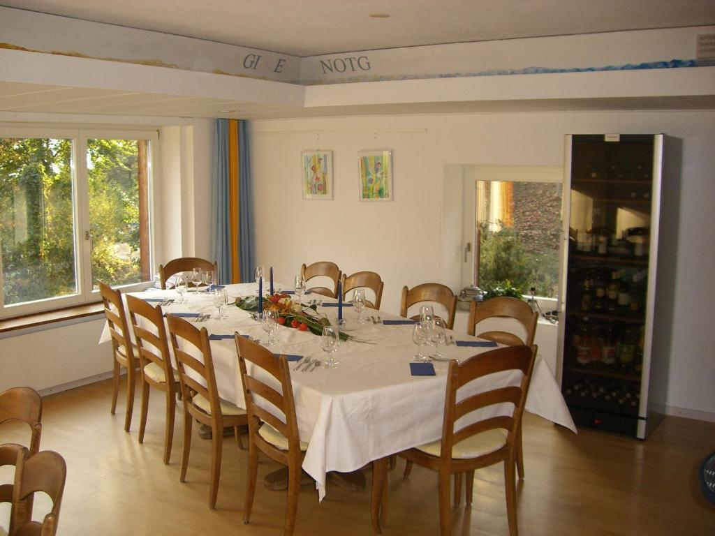 Pension Casa Selva Trin Exteriör bild