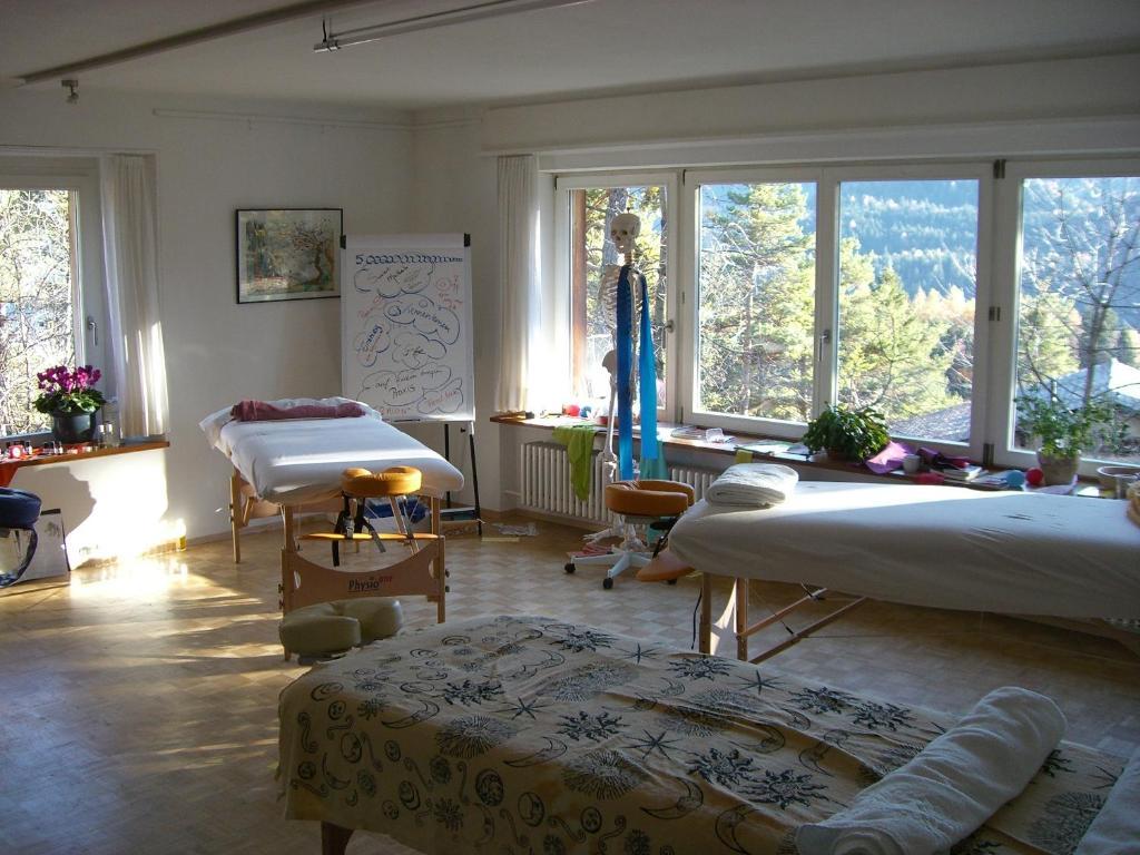 Pension Casa Selva Trin Exteriör bild