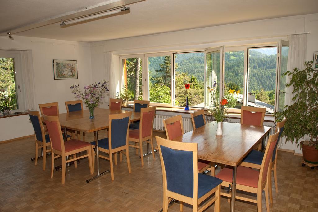 Pension Casa Selva Trin Exteriör bild