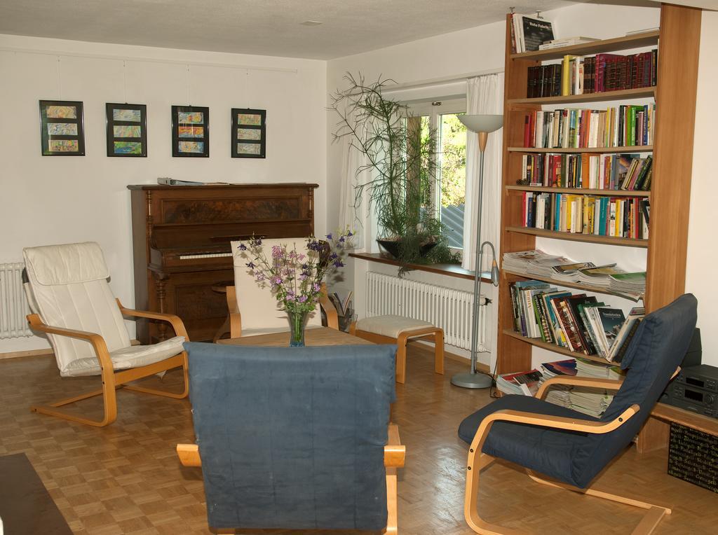 Pension Casa Selva Trin Exteriör bild