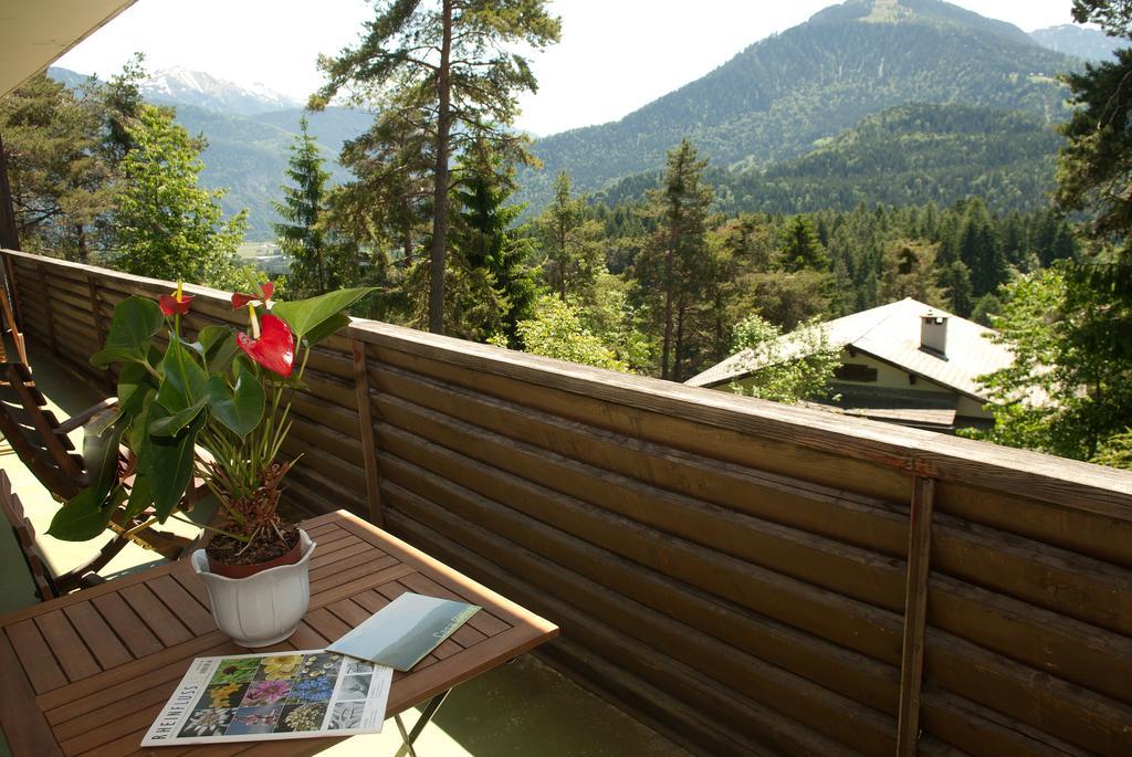 Pension Casa Selva Trin Exteriör bild